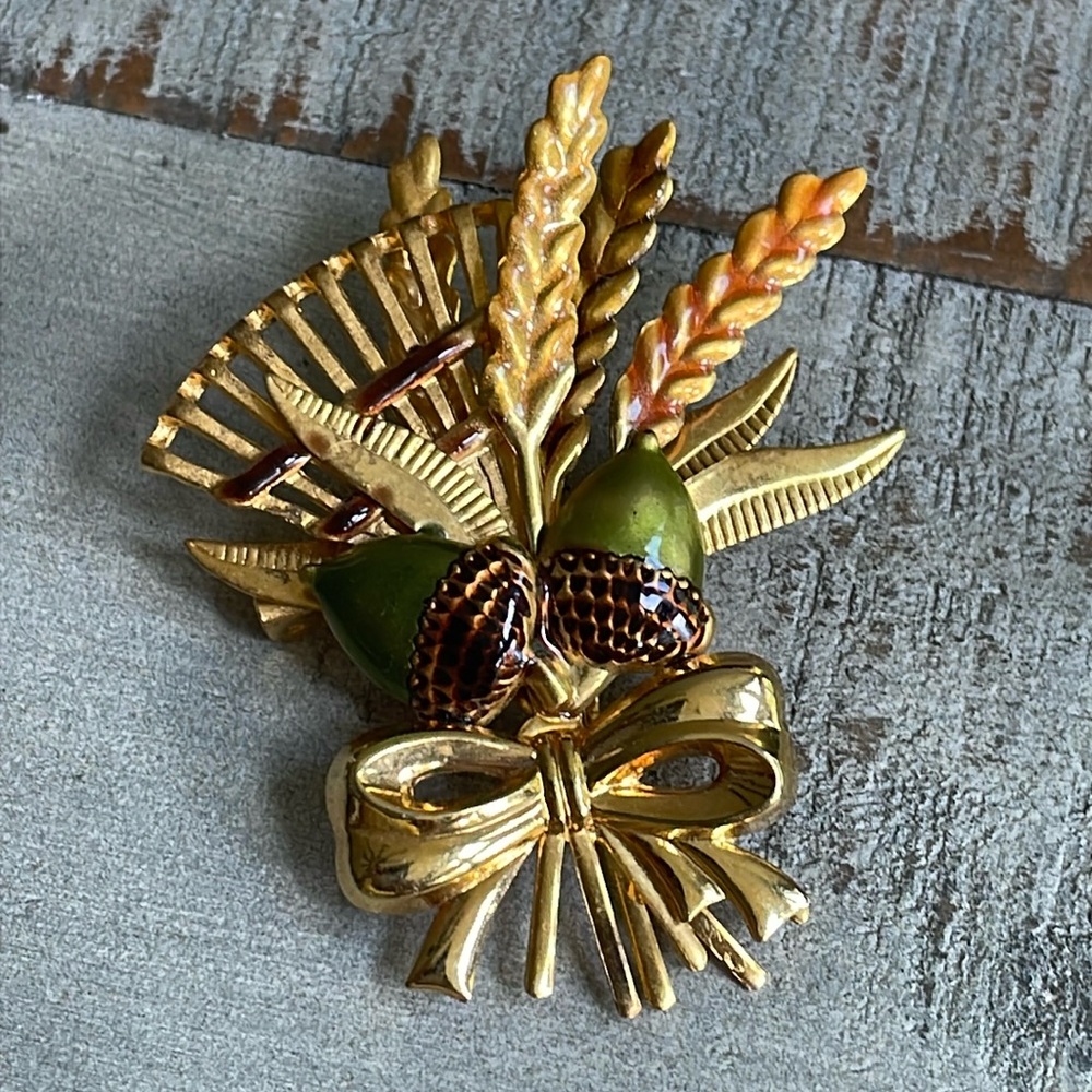 Vintage Enamel Fall Wheat and Acorn Brooch Pin